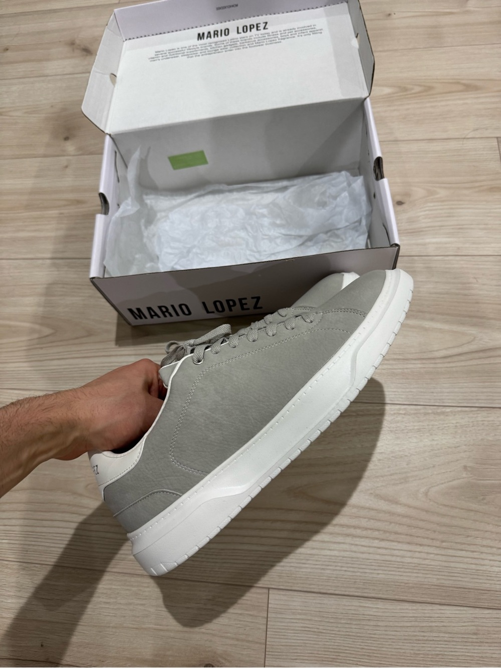 Mario Lopez shoes